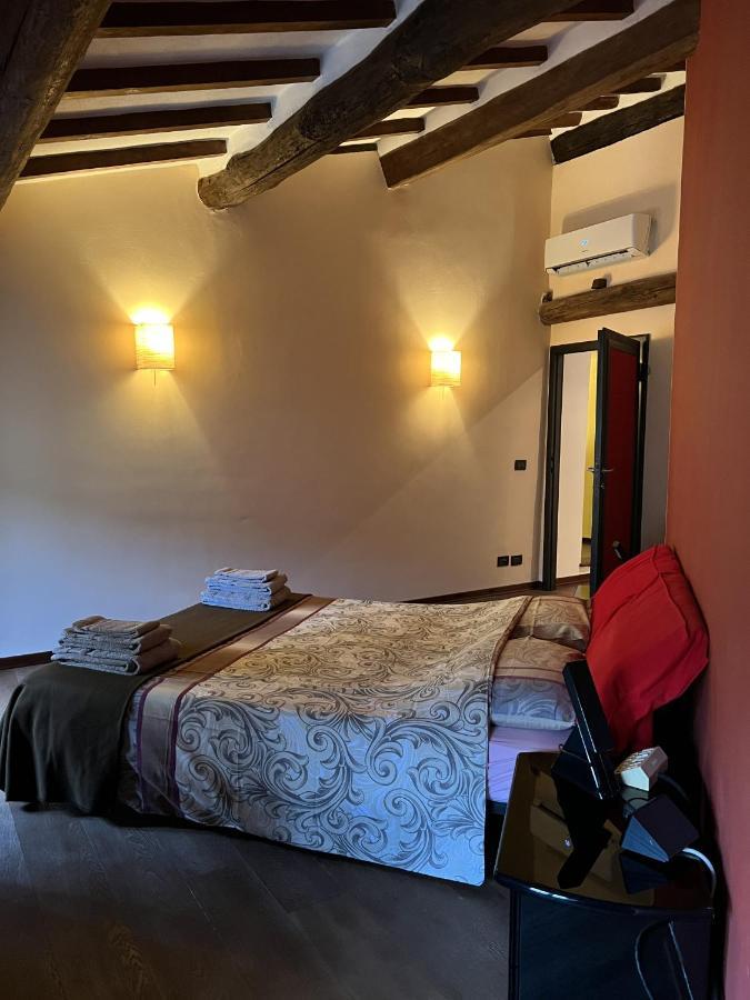 Apartamento Mansarda Pescia Exterior foto